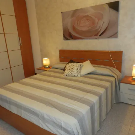 Rosa Canina 8 Apartment Lazise